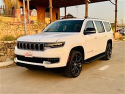 Jeep Wagoneer